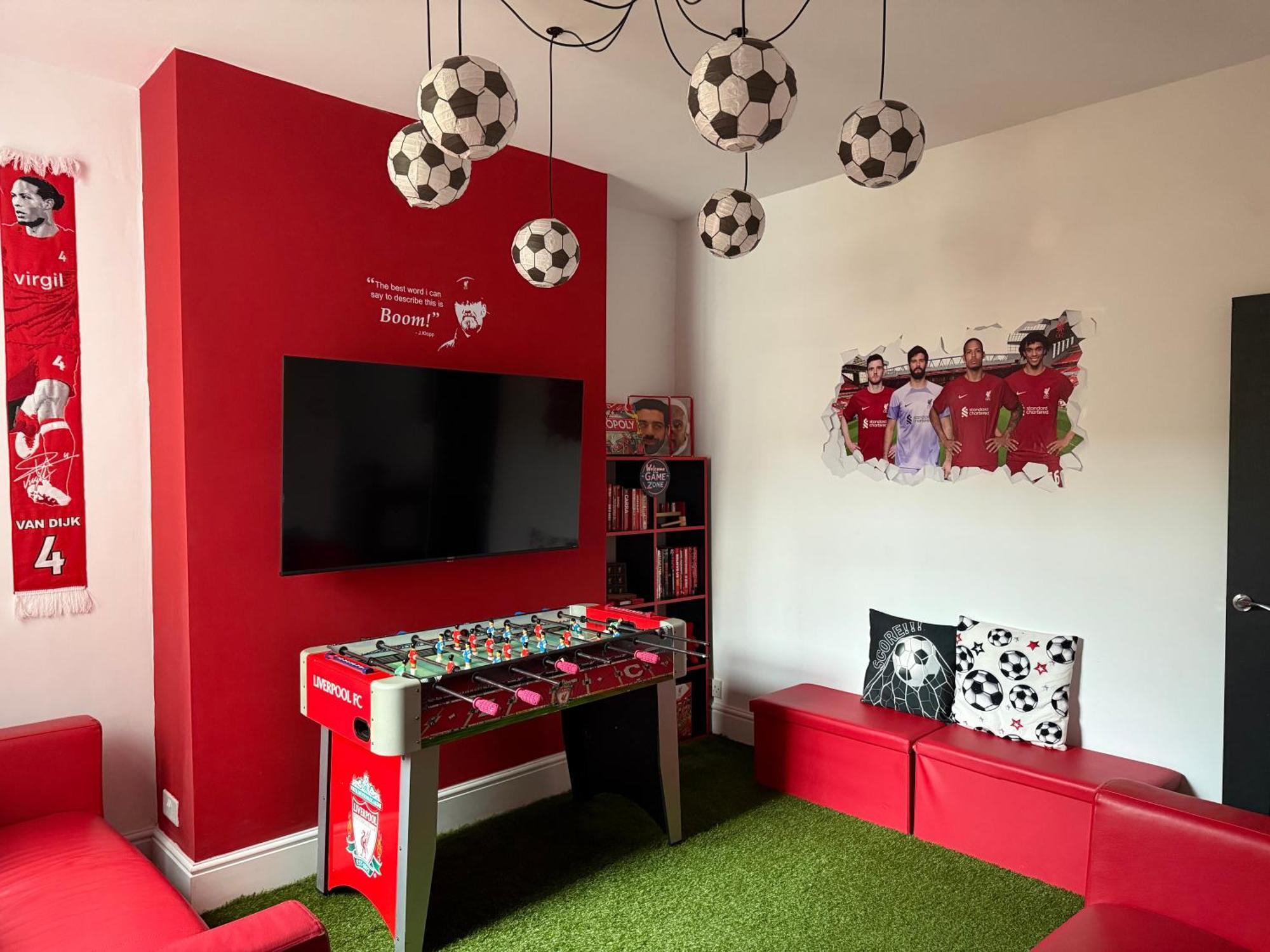 Вилла Anfield Abode - Entire Lfc Themed House Ливерпуль Экстерьер фото